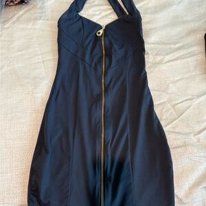 Black Halter Dress with Gold Zipper (lança perfume)